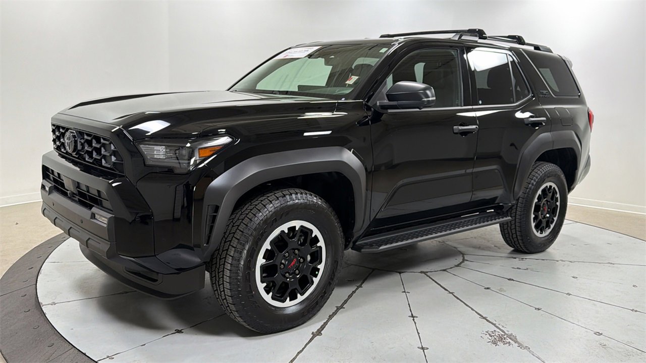 Certified 2025 Toyota 4Runner TRD Off-Road Premium image 1