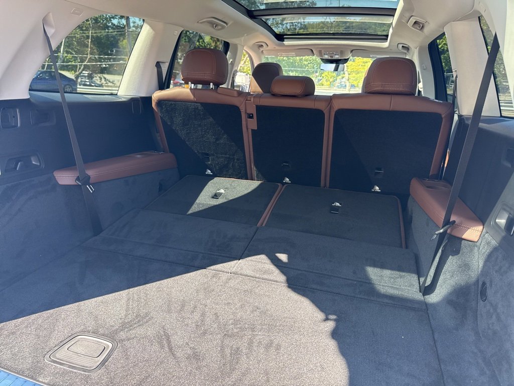 New 2026 Mercedes-Benz GLS 450 4MATIC image 28