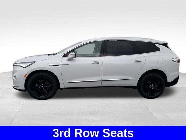 Used 2024 Buick Enclave Essence w/ Sport Touring Edition AWD/4WD image 2