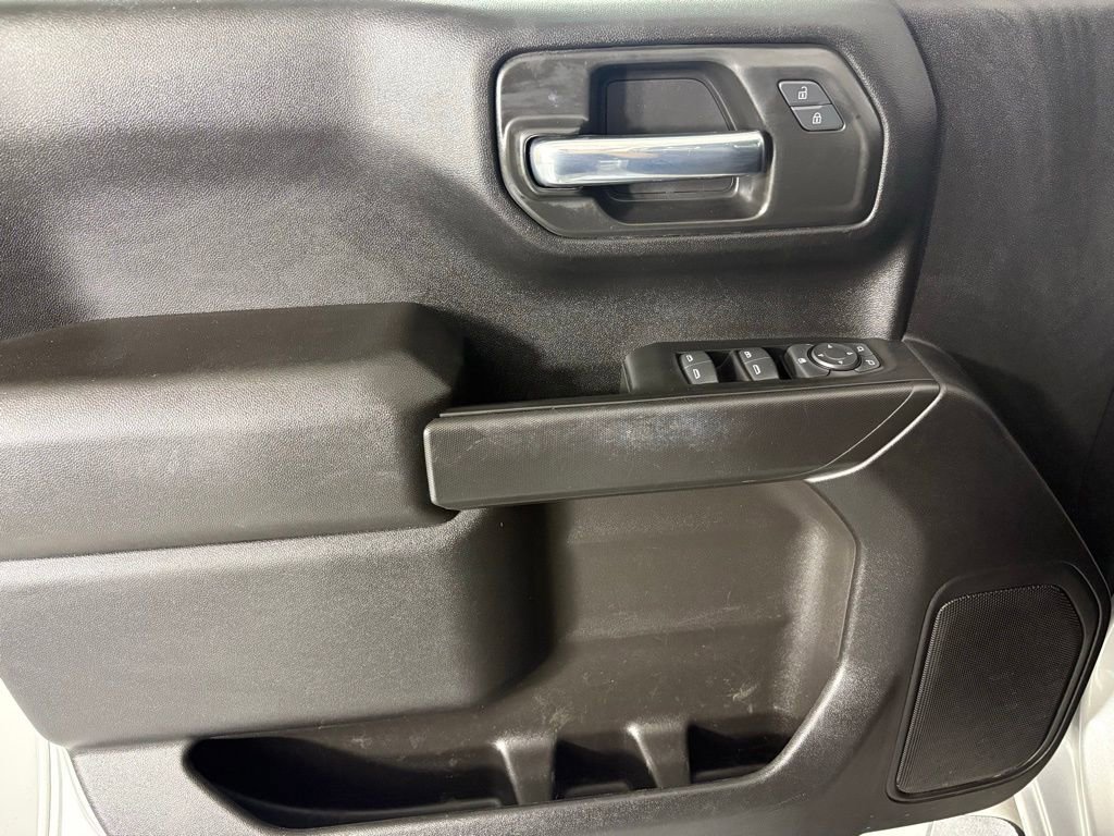 Used 2022 Chevrolet Silverado 1500 Custom image 21