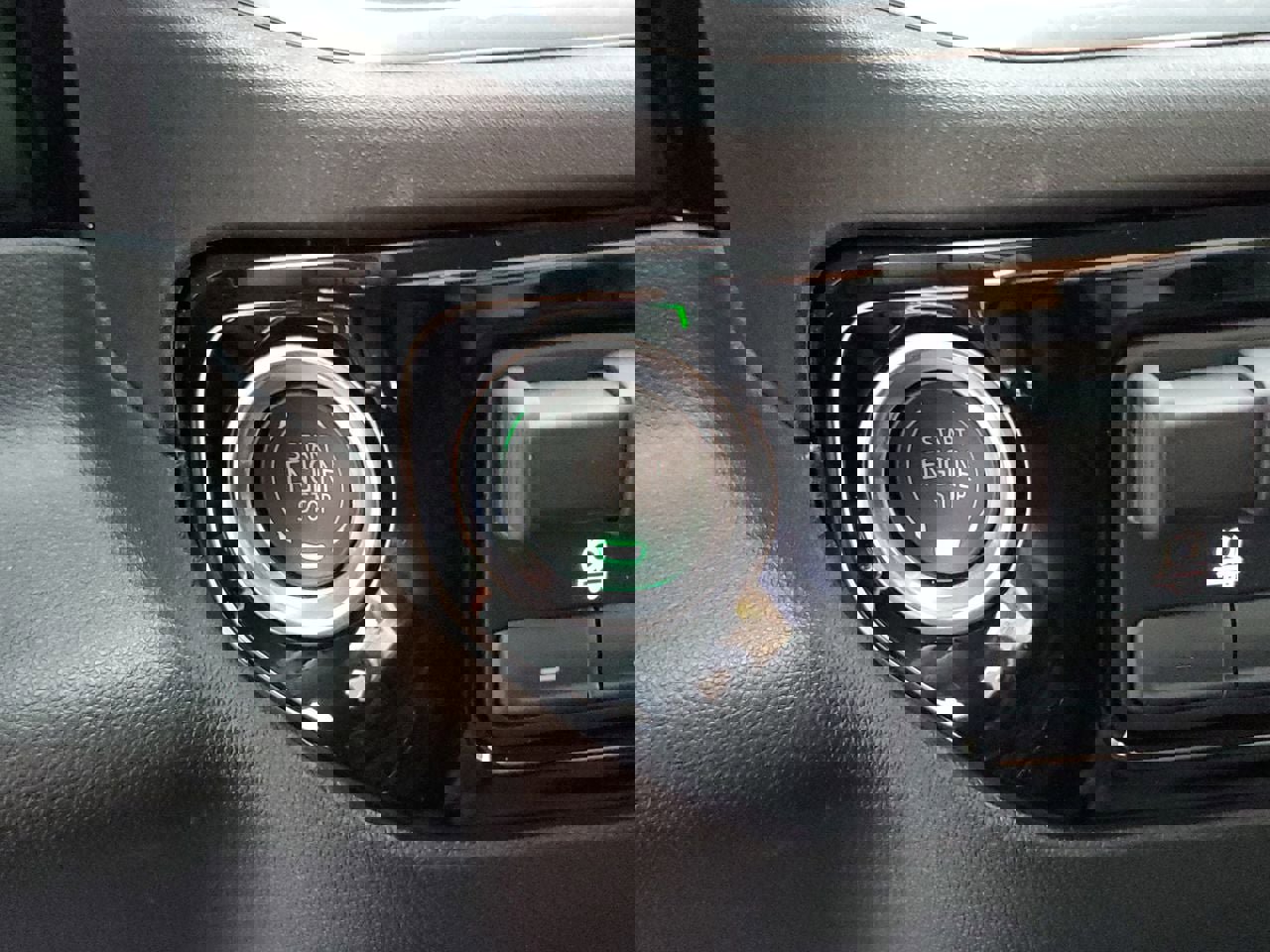 New 2025 GMC Sierra 2500 SLE w/ SLE Convenience Package image 48