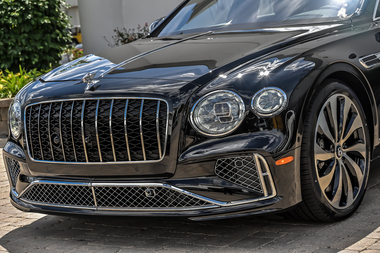 New 2026 Bentley Flying Spur Plug-In Hybrid AWD/4WD image 6