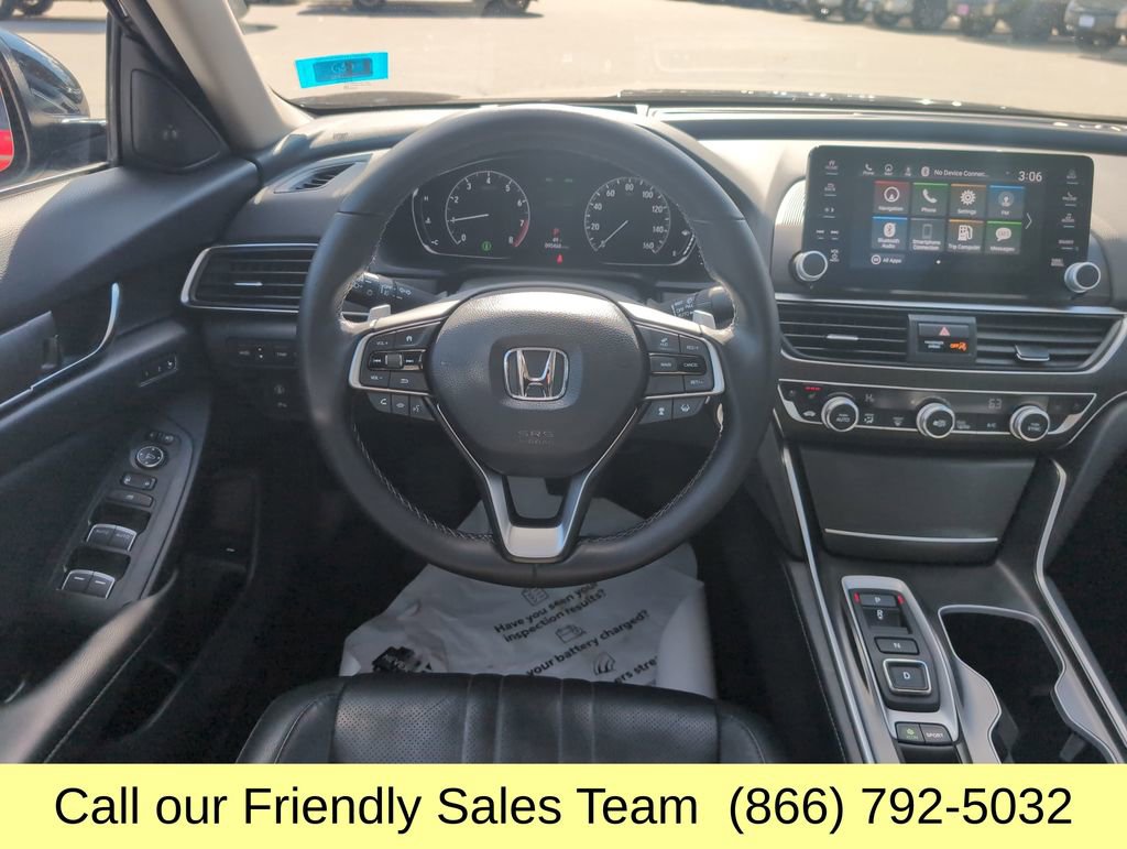Used 2018 Honda Accord Touring image 15