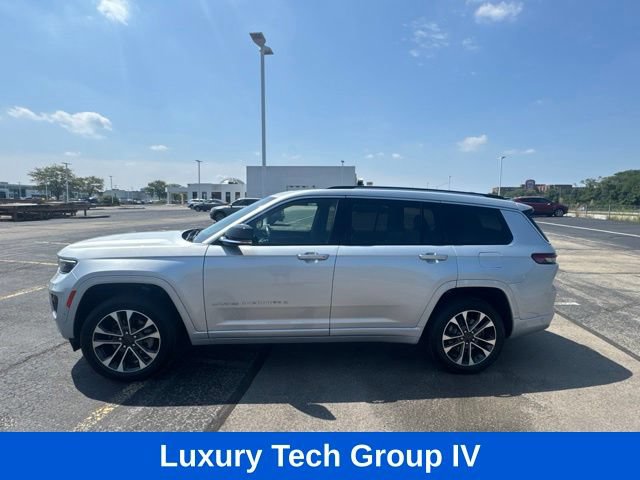 Used 2021 Jeep Grand Cherokee L Overland w/ Luxury Tech Group IV AWD/4WD image 4