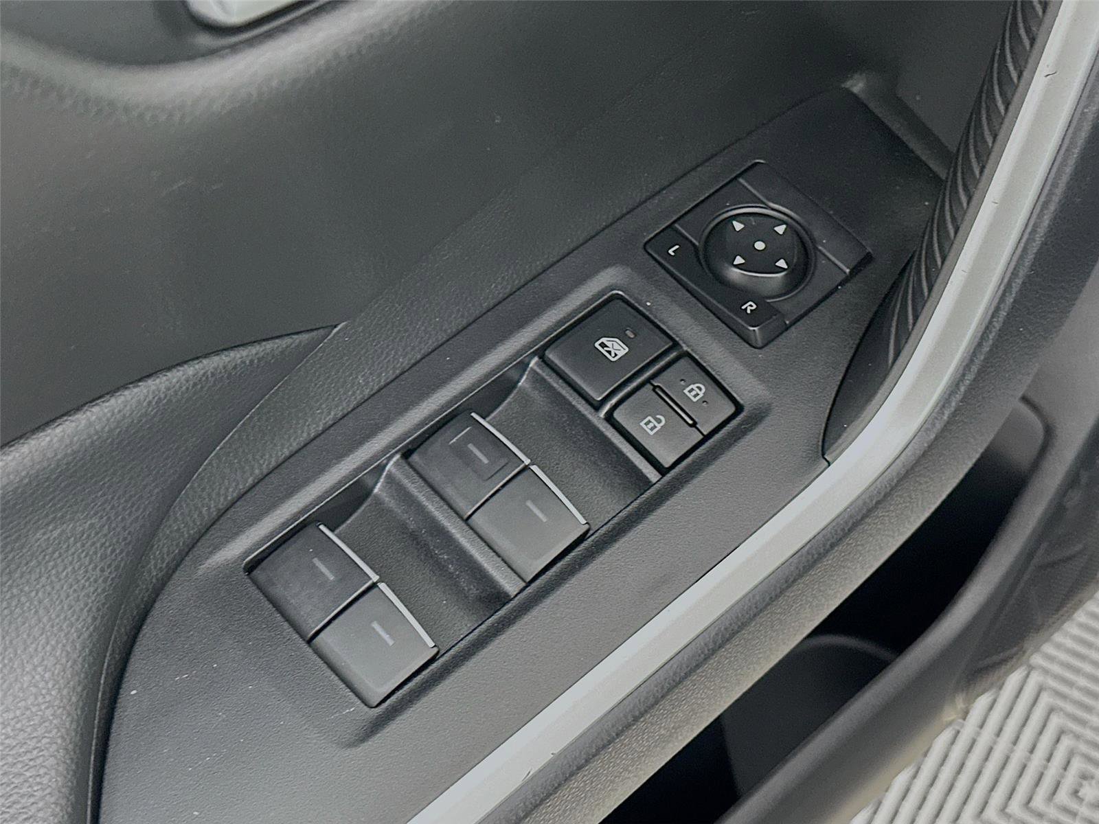 Certified 2025 Toyota RAV4 XLE image 18