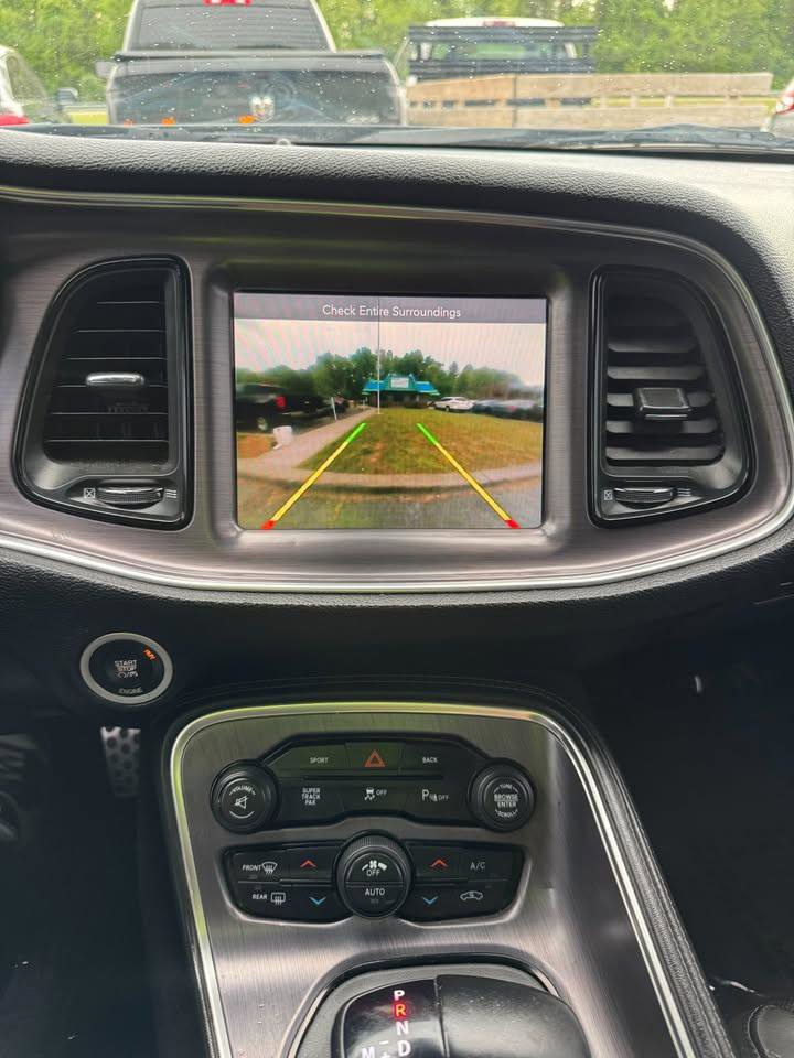 Used 2016 Dodge Challenger SXT Plus RWD image 17