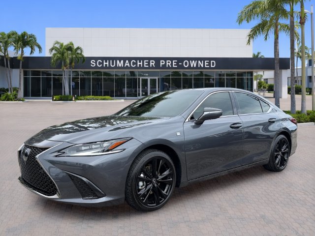 Used 2025 Lexus ES 350 F Sport w/ Accessory Package (Z1) FWD image 3