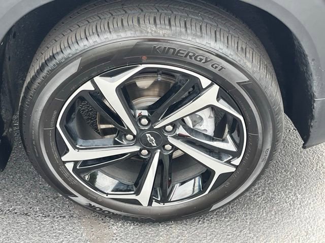 Certified 2022 Chevrolet TrailBlazer RS w/ Technology Package image 9