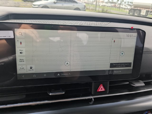 New 2026 Kia Carnival FWD image 24