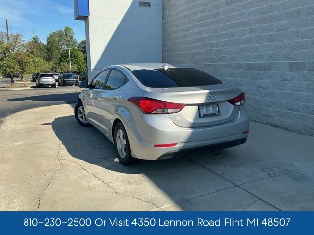 Used 2015 Hyundai Elantra SE FWD image 8