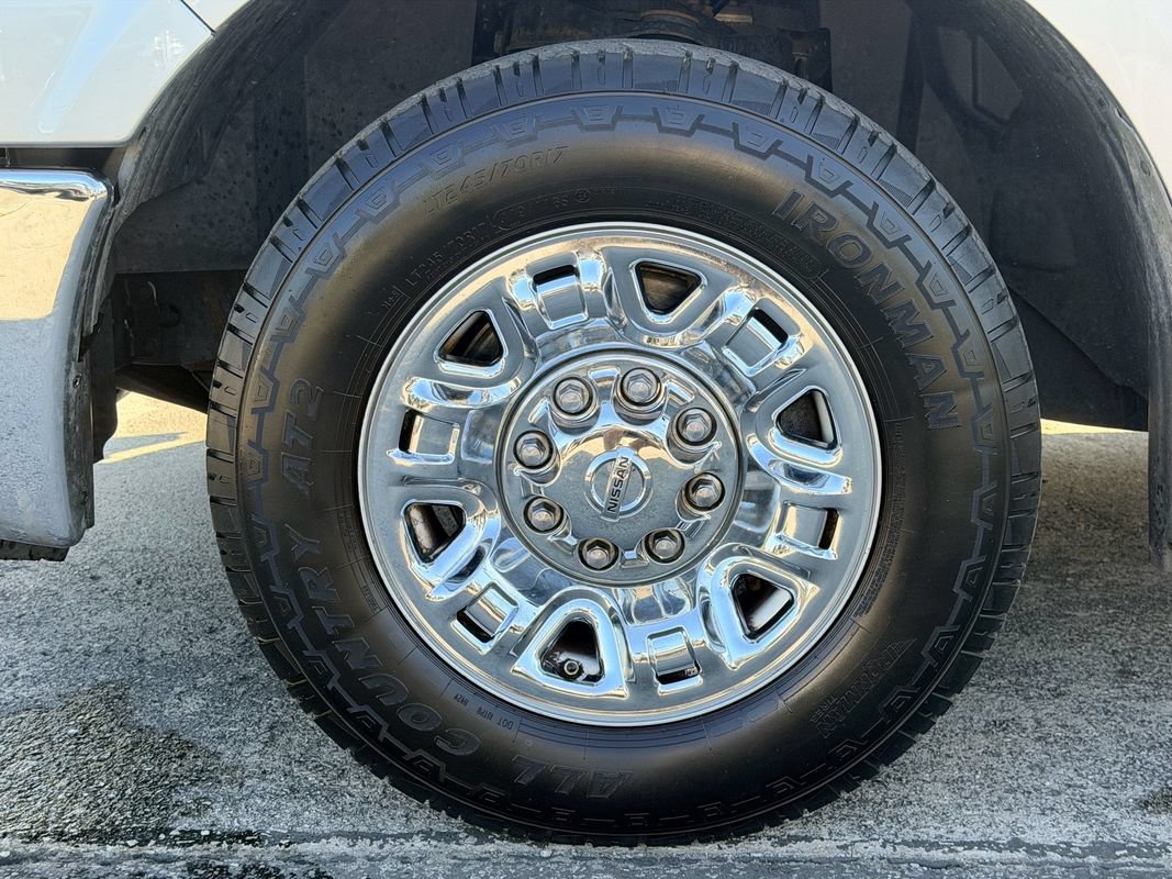 Used 2018 Nissan NV 3500 SL RWD image 24