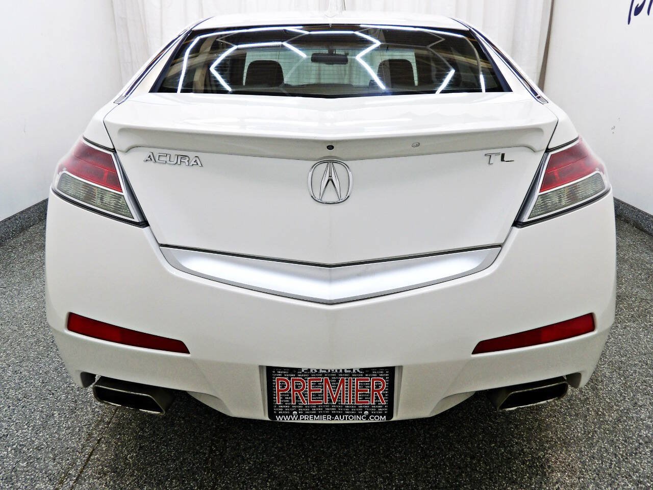 Used 2009 Acura TL w/ Technology Package FWD image 5