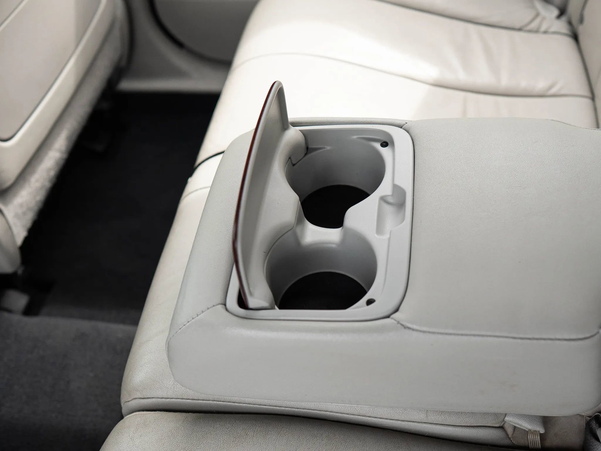 Used 2009 Toyota Venza AWD image 21