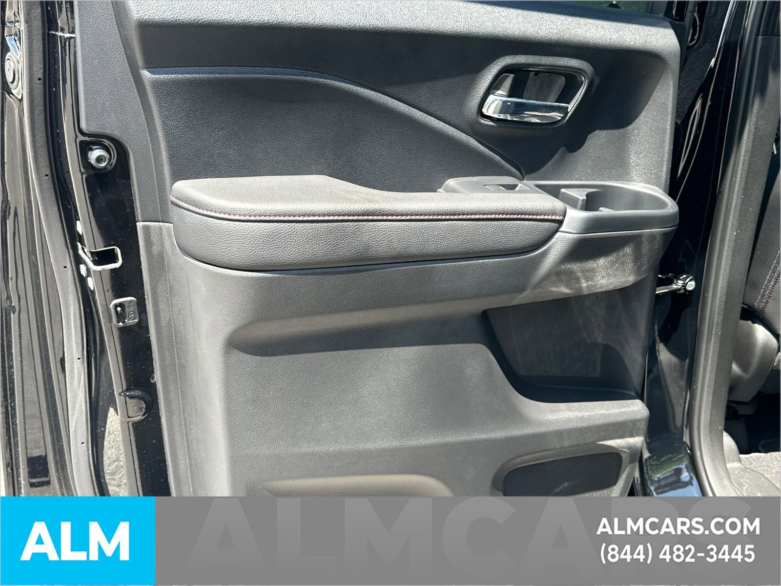 Used 2025 Honda Ridgeline Black Edition image 24