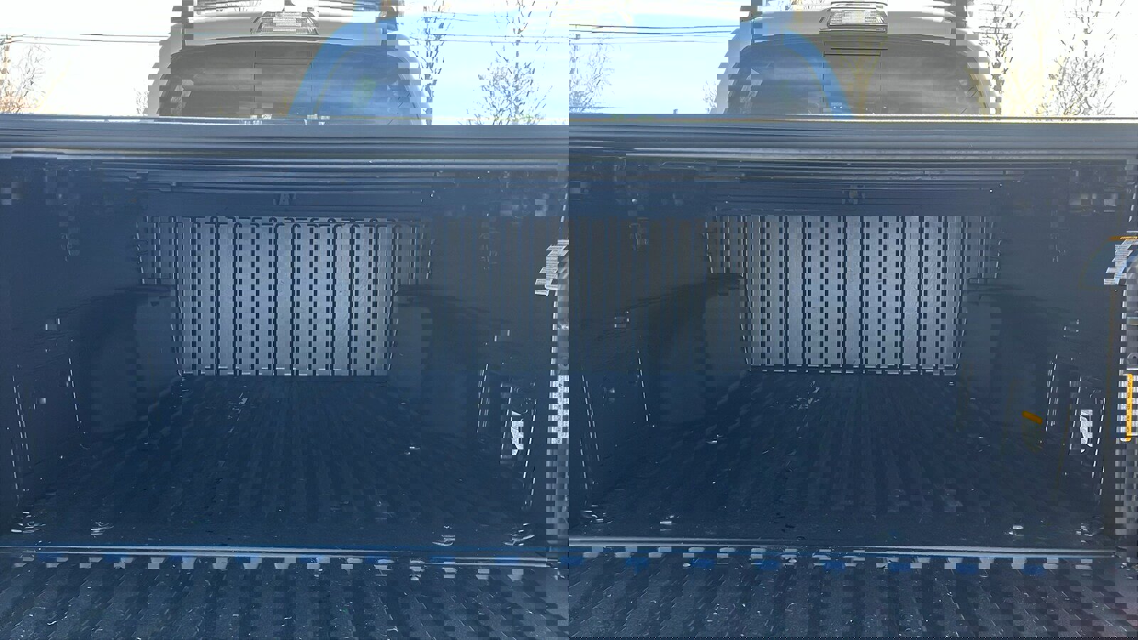 Used 2017 Toyota Tacoma TRD Off-Road image 24