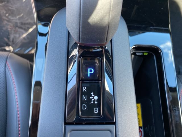 New 2025 Toyota Prius Plug-In Hybrid FWD image 47