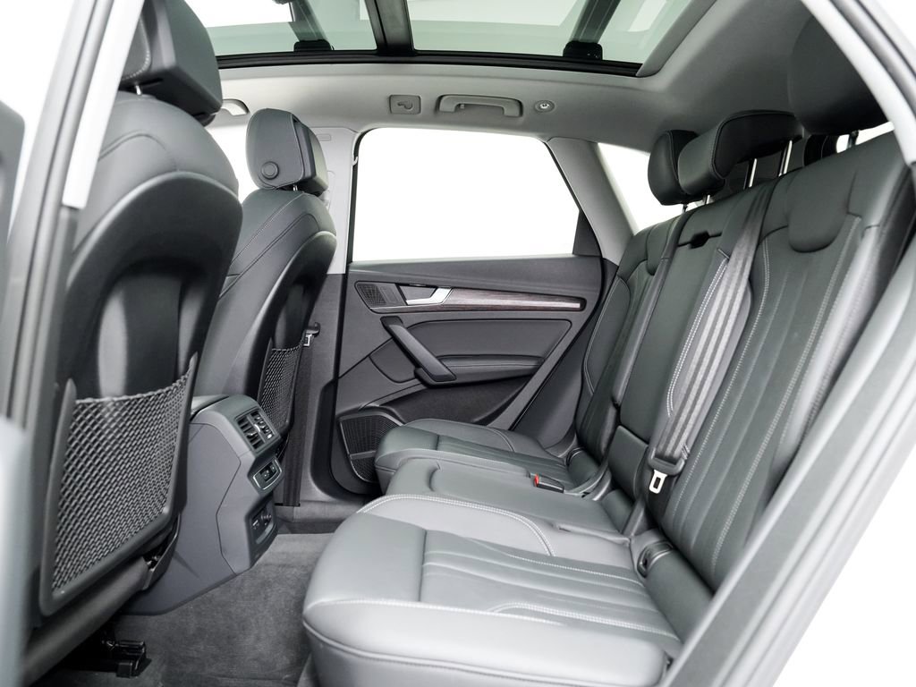 Certified 2025 Audi Q5 2.0T Premium Plus w/ Premium Plus Package image 22