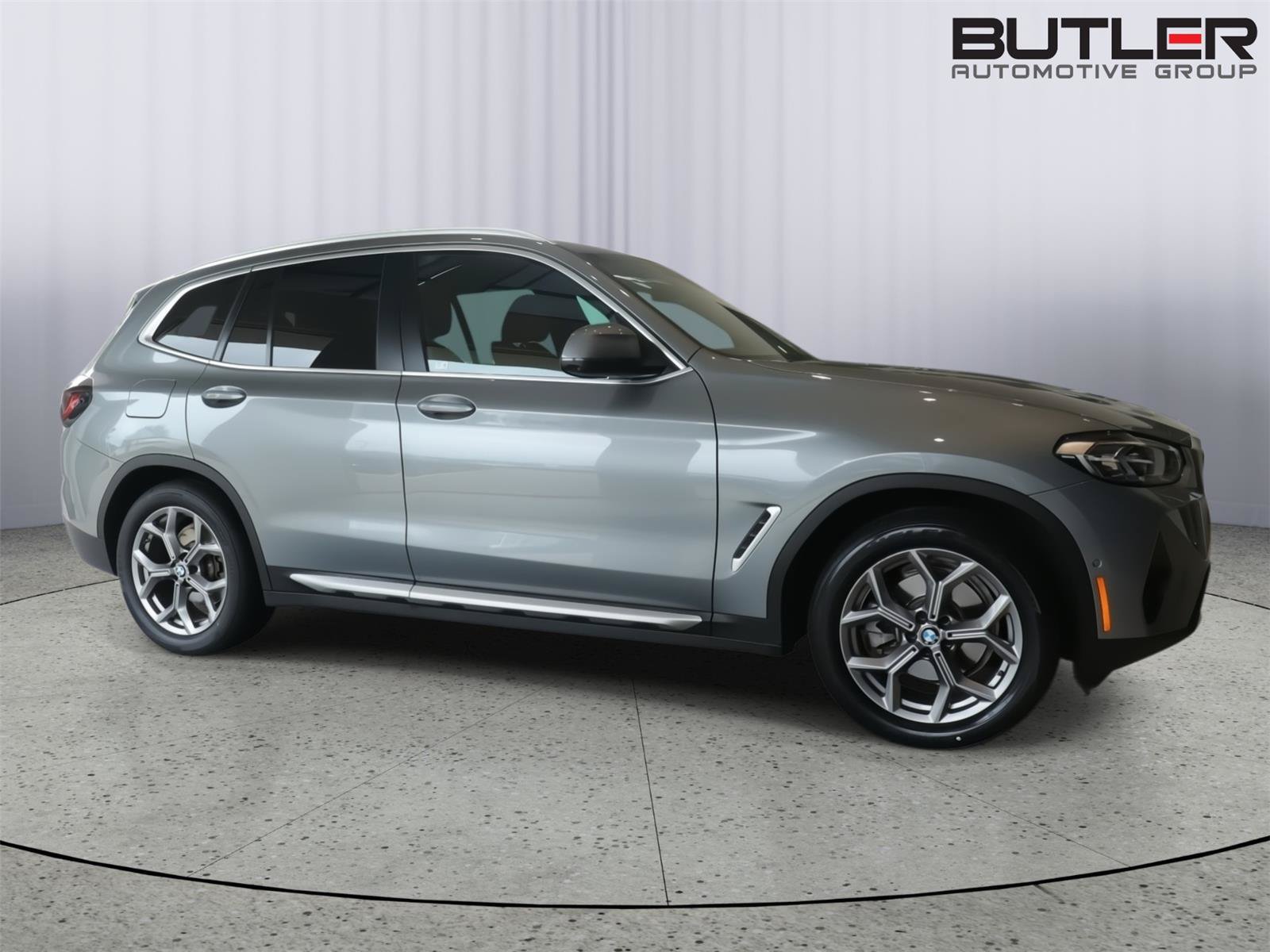 Certified 2024 BMW X3 sDrive30i w/ Convenience Package RWD image 3