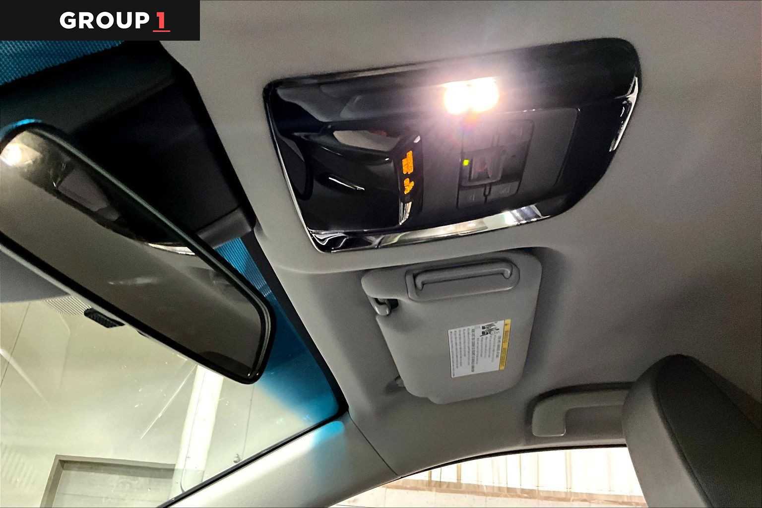 Certified 2021 Toyota Venza LE image 35