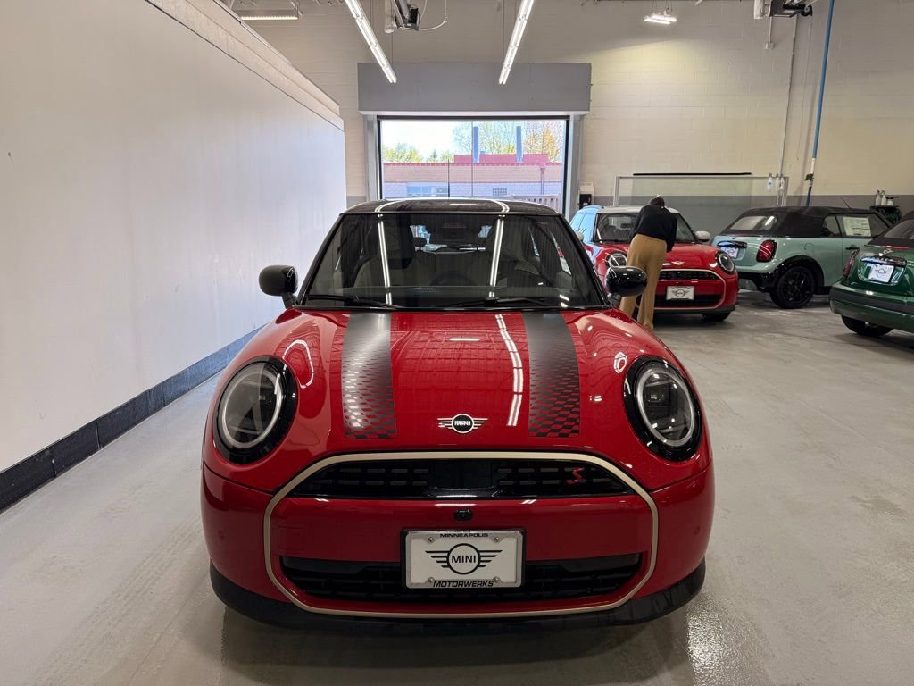 Used 2025 MINI Cooper S FWD image 8