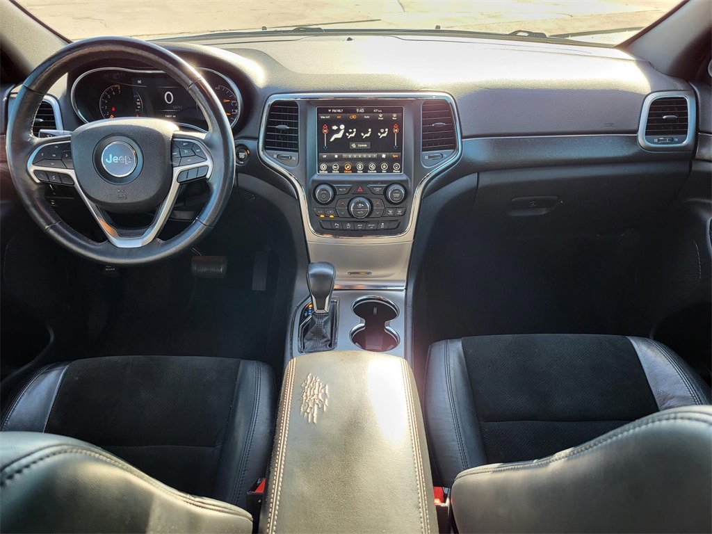 Used 2018 Jeep Grand Cherokee Altitude image 14