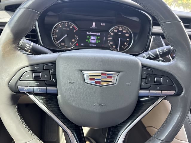 Used 2020 Cadillac XT6 Premium Luxury FWD image 33