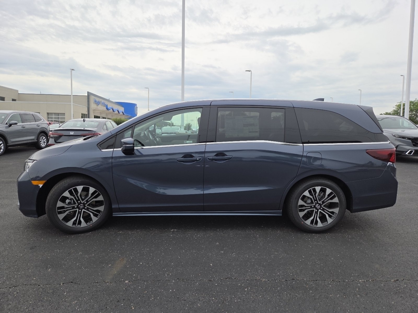 New 2026 Honda Odyssey Elite image 15