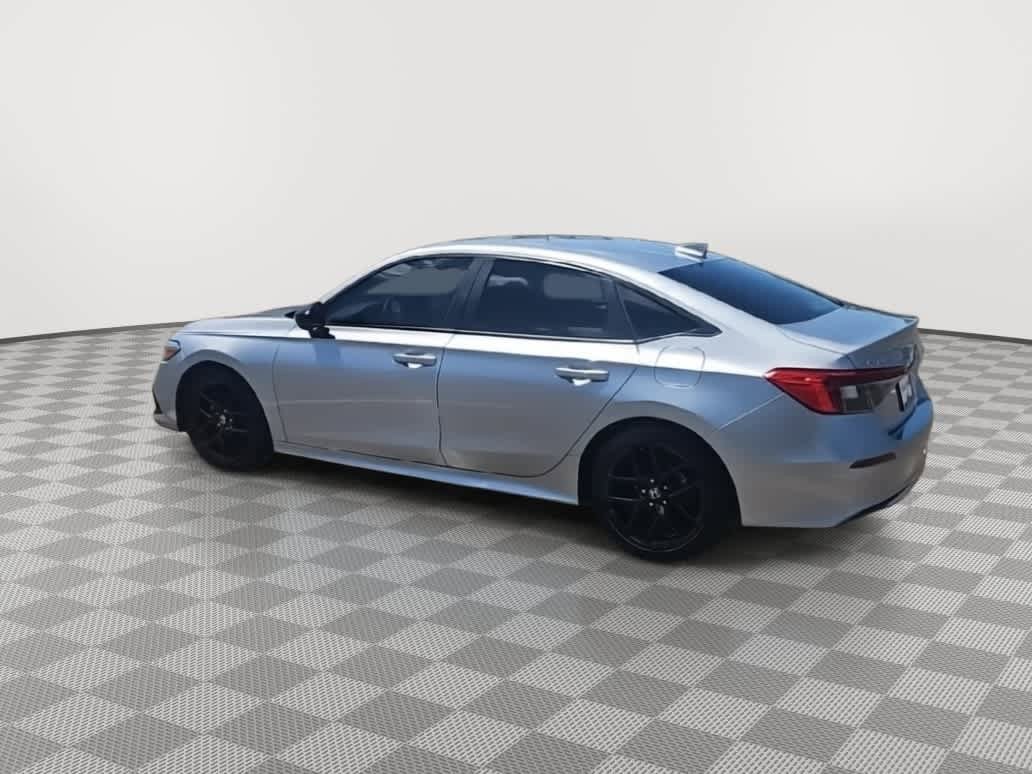 Used 2023 Honda Civic Sport image 6