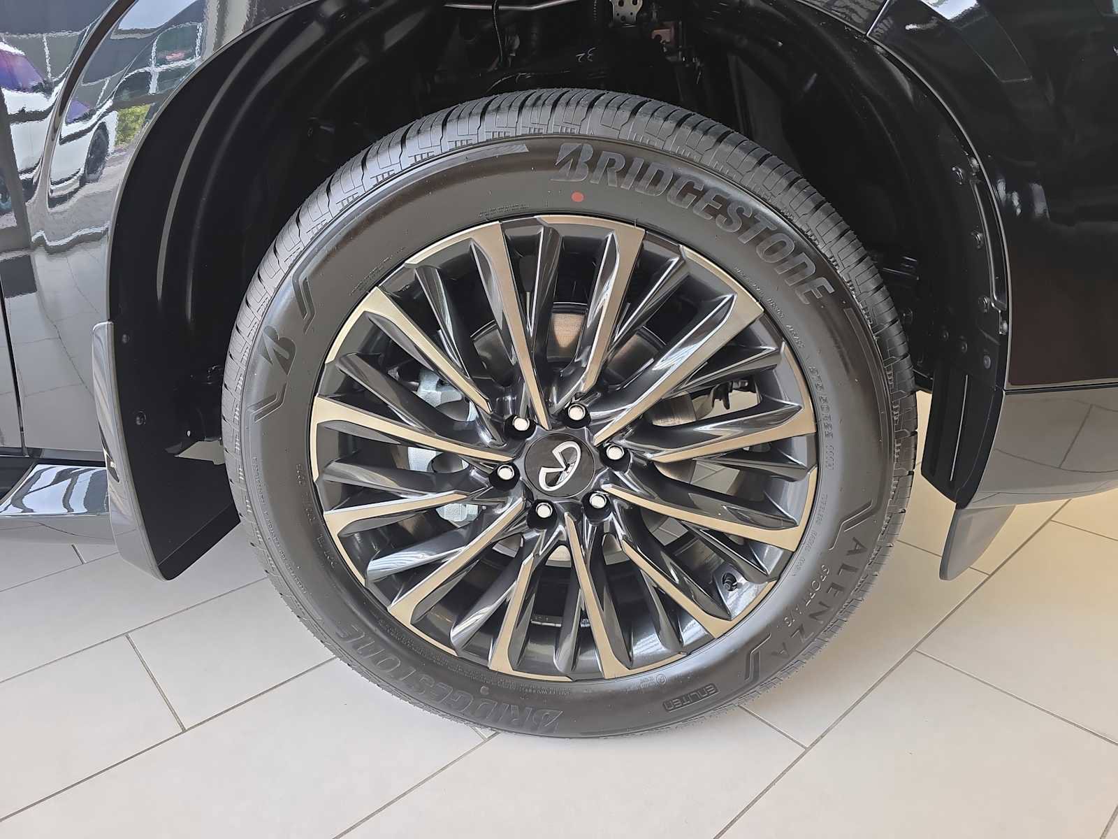 New 2026 INFINITI QX80 Autograph w/ Premium Cargo Package image 5