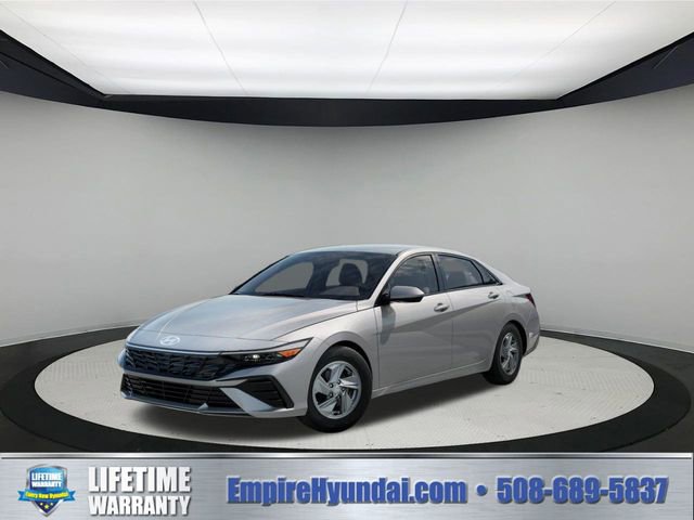 New 2026 Hyundai Elantra SE