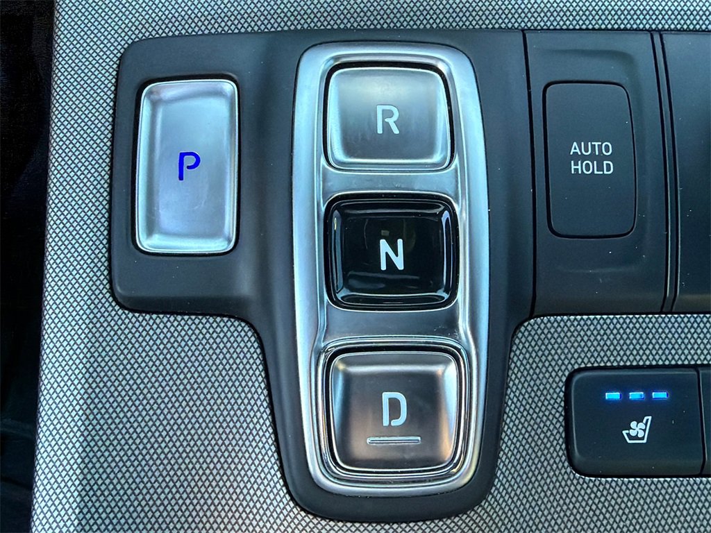 Used 2022 Hyundai Palisade Calligraphy image 32