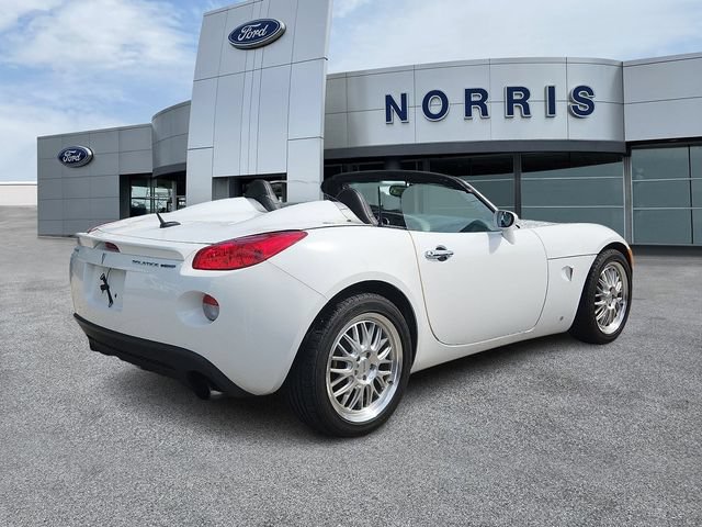 Used 2008 Pontiac Solstice GXP w/ Premium Package RWD image 4