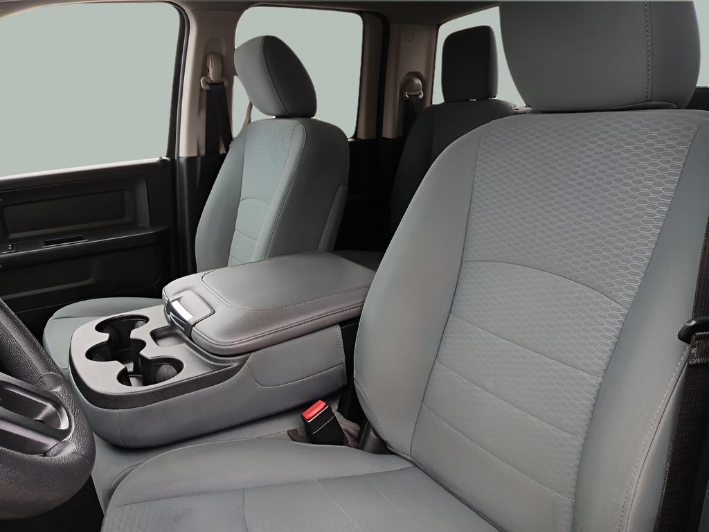 Used 2018 RAM 1500 Express w/ Express Value Package image 22