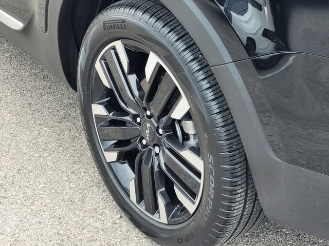 Used 2024 Kia Telluride SX w/ Towing Package FWD image 8