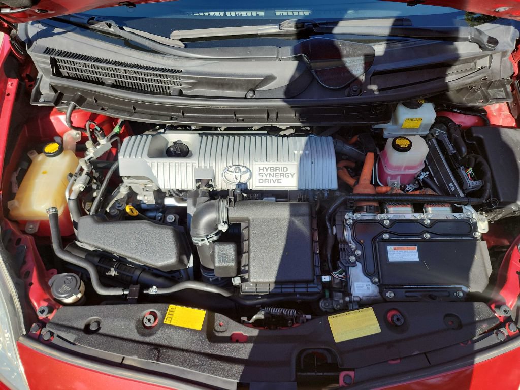Used 2014 Toyota Prius Three FWD image 37