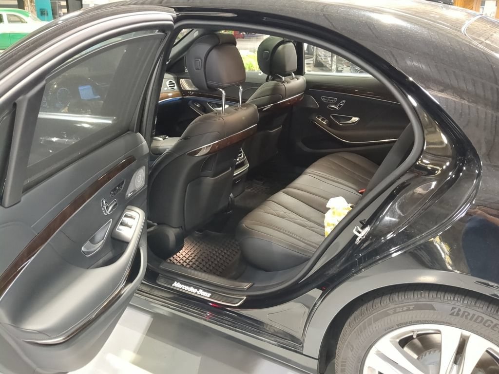 Used 2019 Mercedes-Benz S 560 4MATIC Sedan image 15