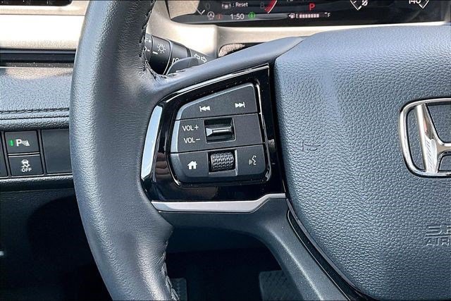 Certified 2025 Honda Odyssey Touring image 11