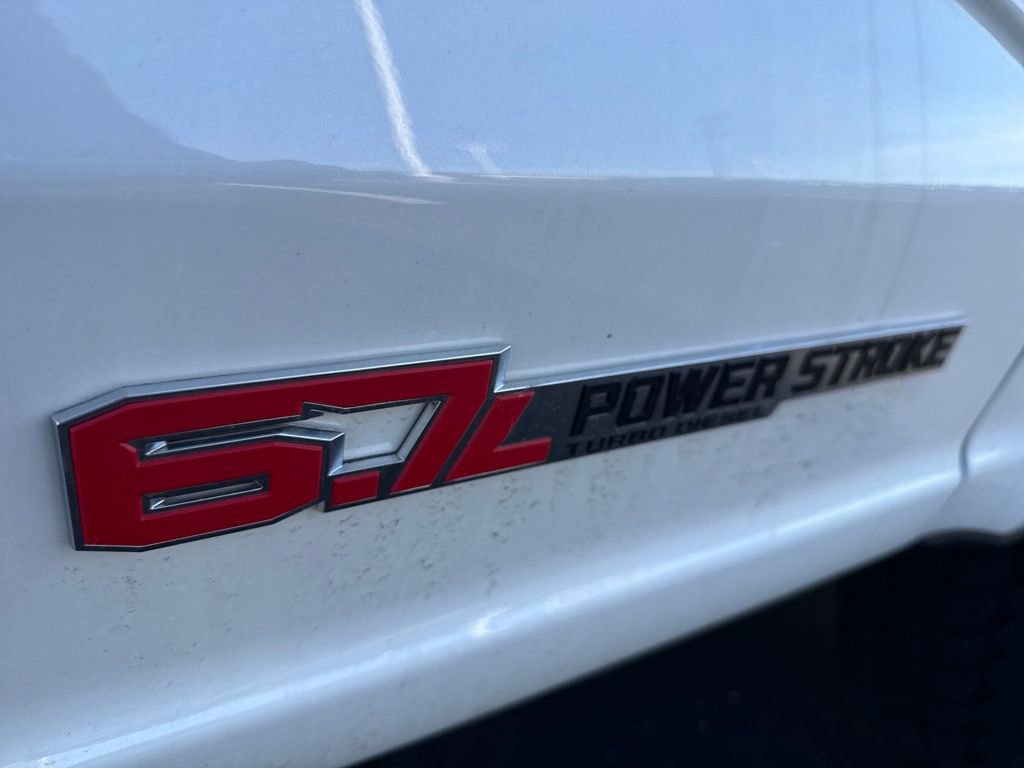 New 2025 Ford F350 King Ranch w/ Chrome Package image 54