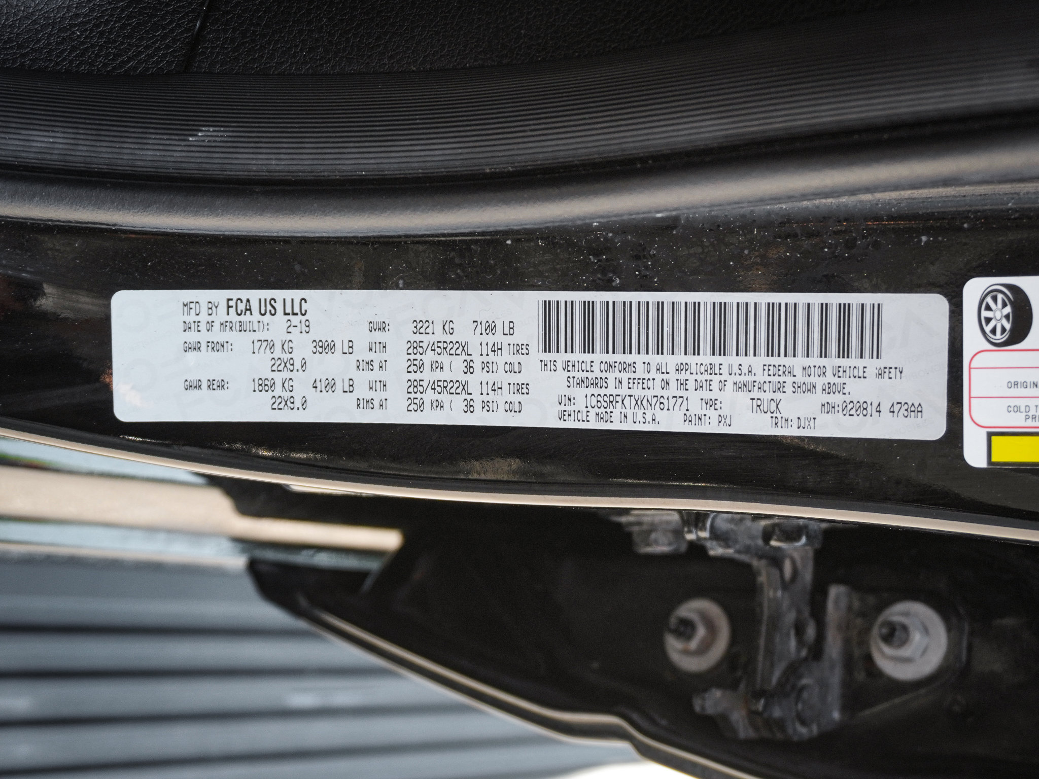 Used 2019 RAM 1500 Limited image 33