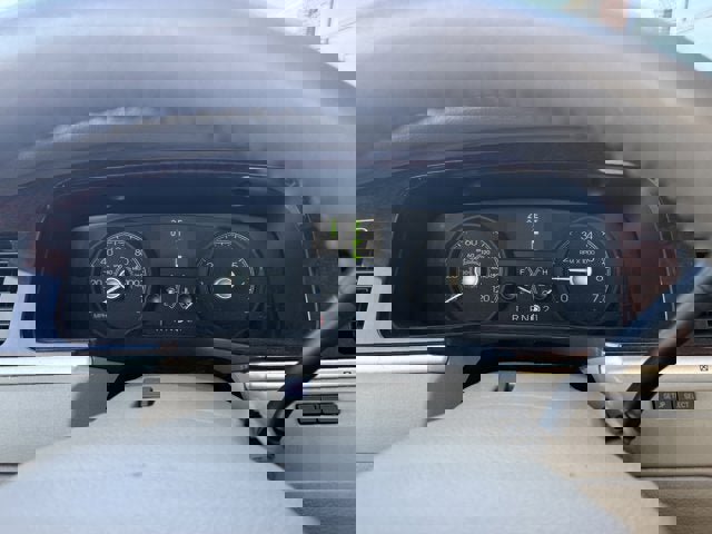 Used 2006 Lincoln Town Car Signature image 20