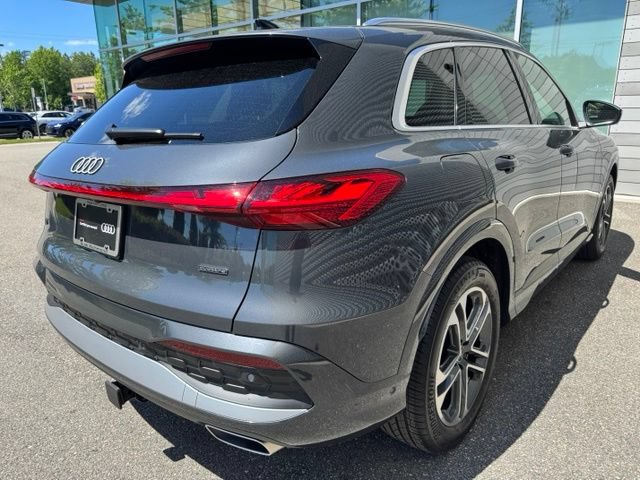 Certified 2025 Audi Q5 Prestige AWD/4WD image 5