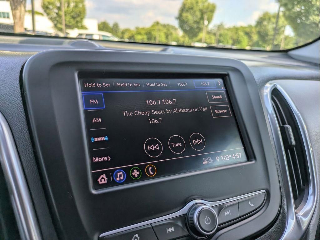 Used 2021 Chevrolet Equinox LT image 24