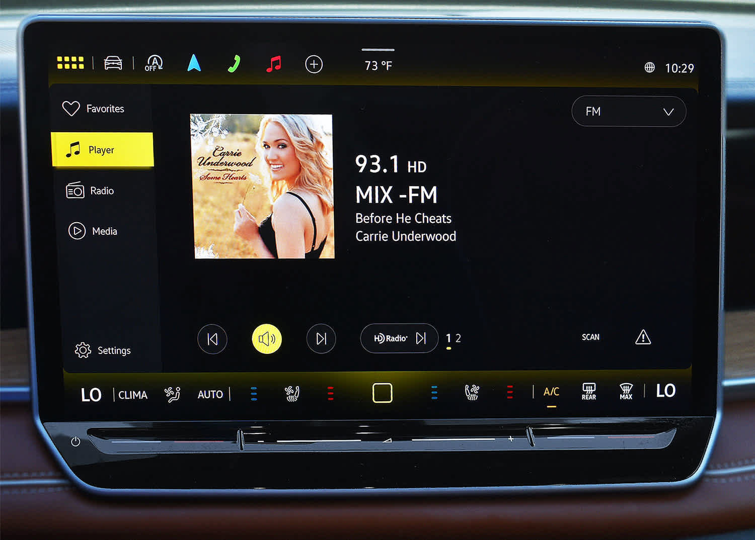 Used 2026 Volkswagen Tiguan SEL R-Line AWD/4WD image 18