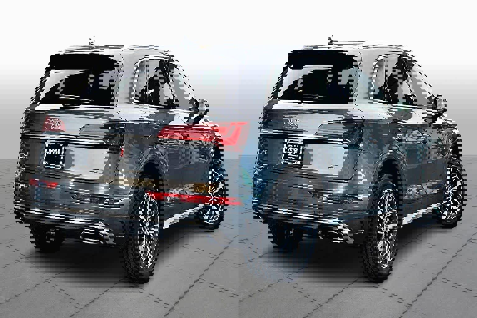 Certified 2023 Audi Q5 2.0T Premium w/ Convenience Package image 13