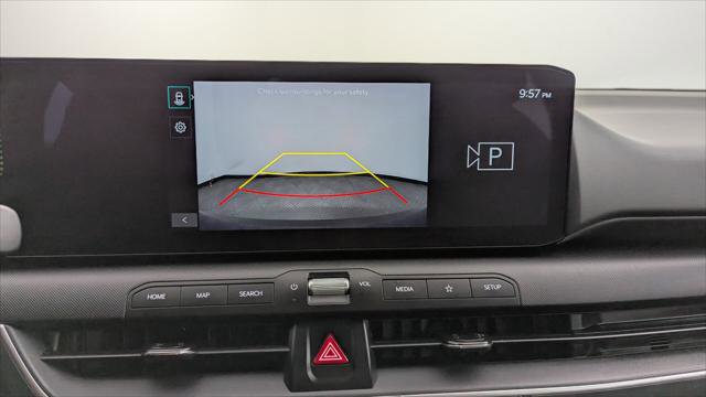 Used 2025 Kia K4 FWD image 27