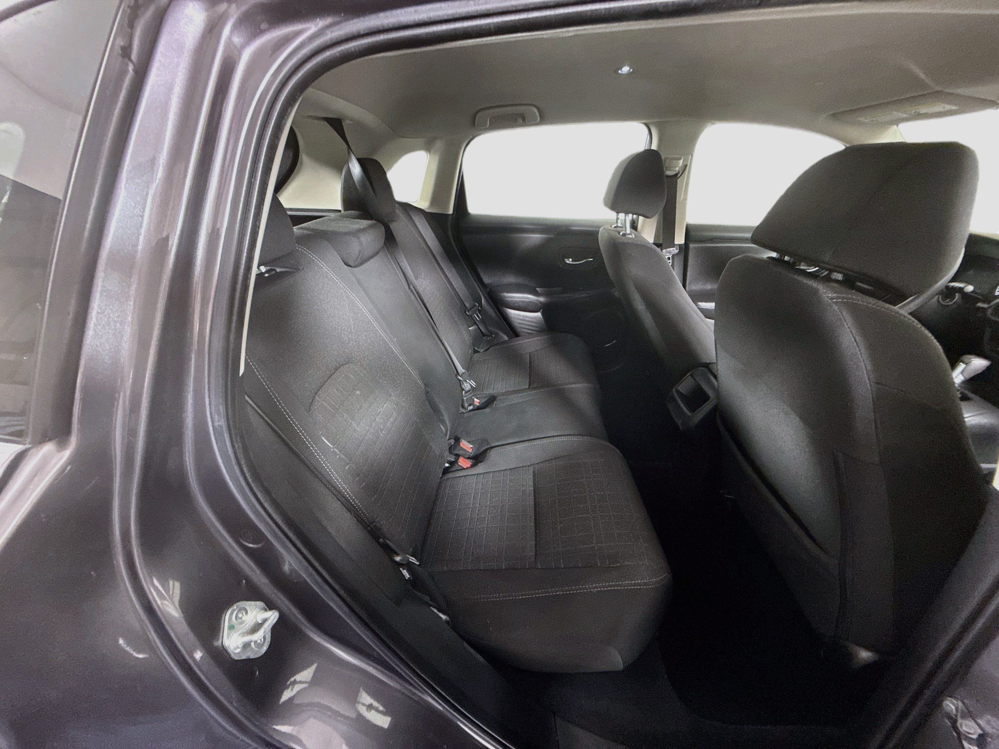 Used 2024 Honda HR-V LX image 27