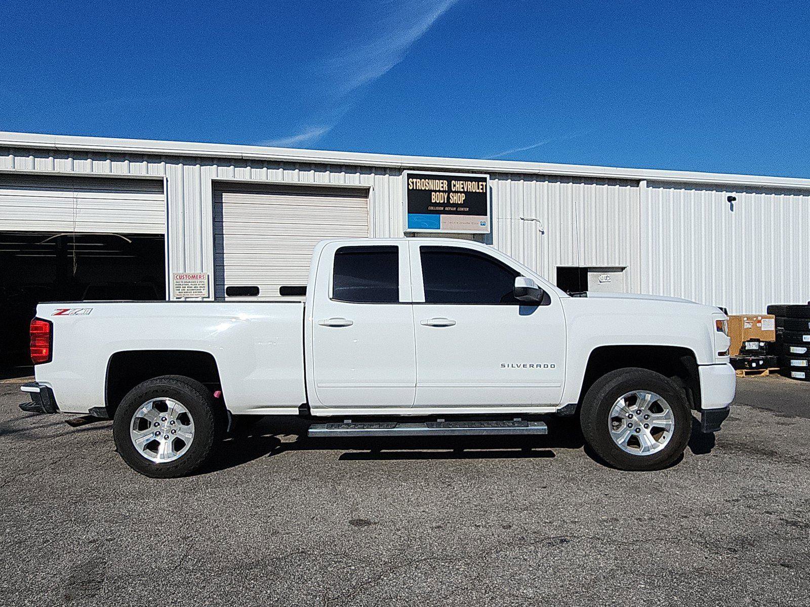 Used 2018 Chevrolet Silverado 1500 LT w/ All Star Edition AWD/4WD image 6