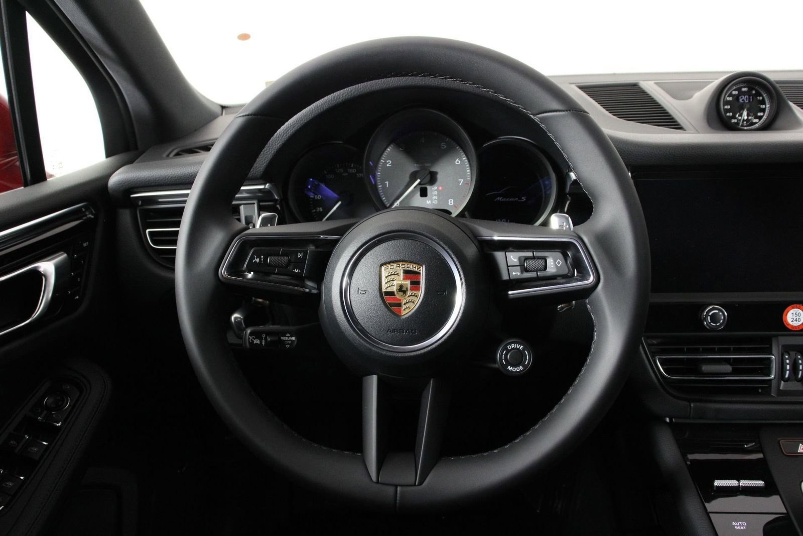 New 2026 Porsche Macan S AWD/4WD image 12