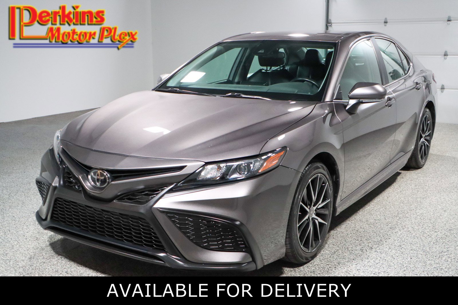 Used 2024 Toyota Camry SE