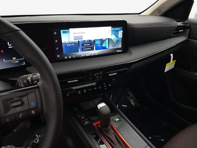 New 2027 Nissan Kicks SR w/ SR Premium Package FWD image 20